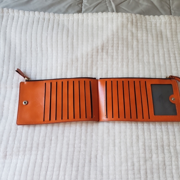 Multiple Credit Cards Wallet - Picture 3 of 4